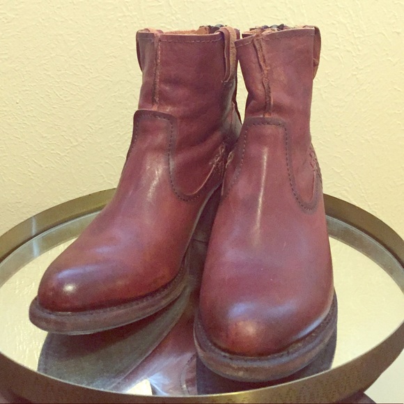 Frye Shoes - Frye Cognac Leslie Boots